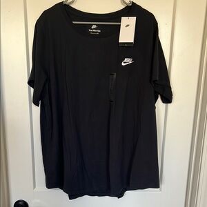 Nike Black T-Shirt